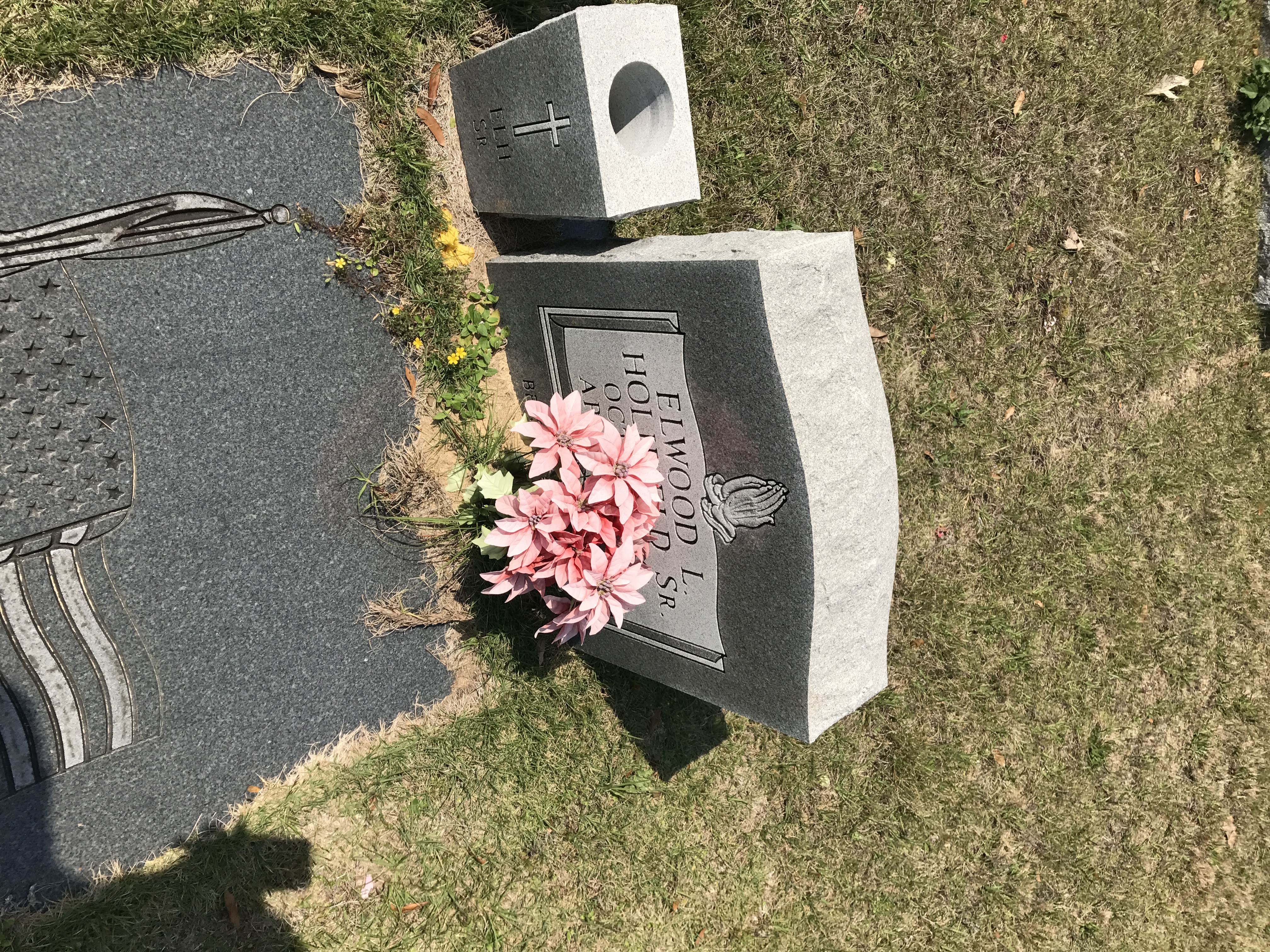 Elwood L Holifield.Sr.